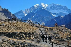 DÍA 11 – MENDOZA | ALTA MONTAÑA Y ACONCAGUA