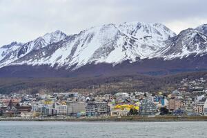DÍA 21 – EL CALAFATE | VUELO A USHUAIA