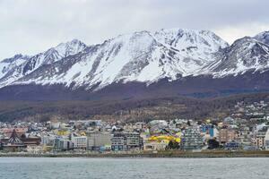 DÍA 11 – PUERTO MADRYN | VUELO A USHUAIA