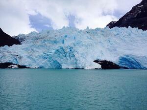 DÍA 17 – EL CALAFATE | GLACIAR UPSALA | NAVEGACIÓN Y PAISAJES DEL CAMPO DE HIELO