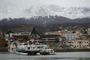 DÍA 21 – EL CALAFATE | VUELO A USHUAIA