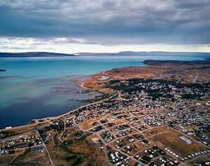 DIA 13 - PUERTO NATALES|VIAJE EN BUS A EL CALAFATE|LLEGADA Y ALOJAMIENTO